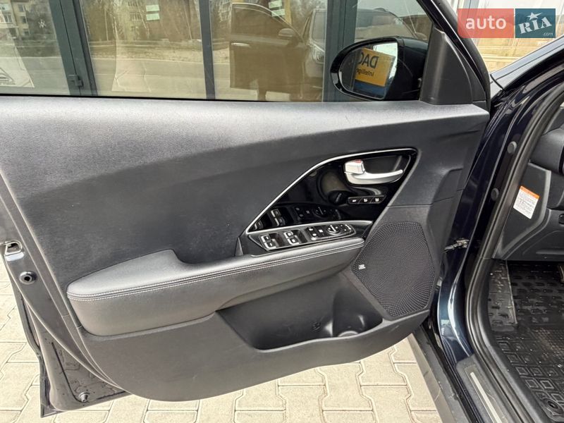 Внедорожник / Кроссовер Kia Niro 2020 в Тернополе