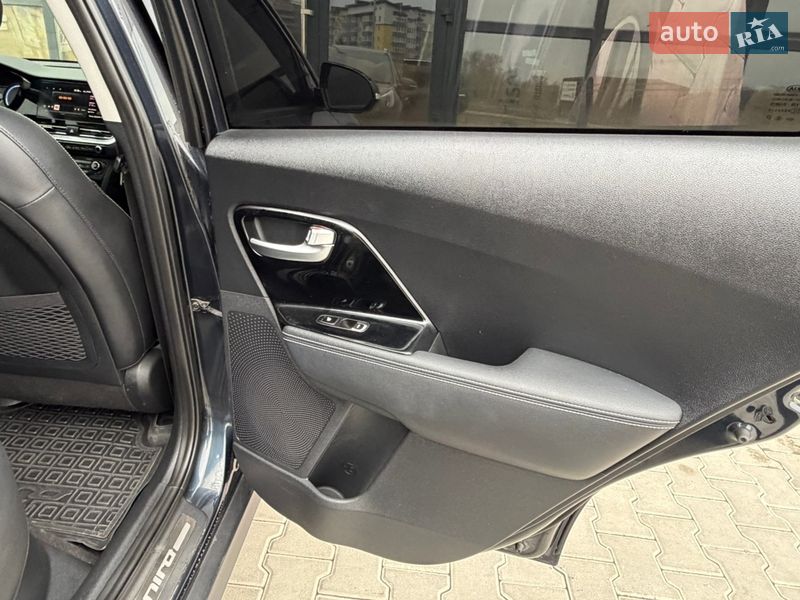 Внедорожник / Кроссовер Kia Niro 2020 в Тернополе