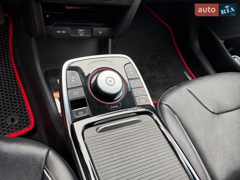 Внедорожник / Кроссовер Kia Niro 2020 в Звенигородке фото 7 Внедорожник / Кроссовер Kia Niro 2020 в Звенигородке