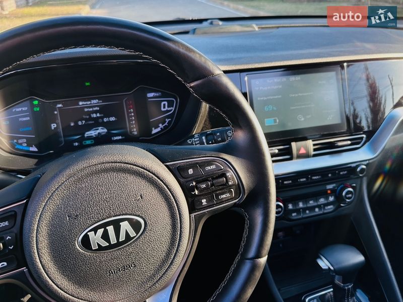 Внедорожник / Кроссовер Kia Niro 2021 в Полтаве