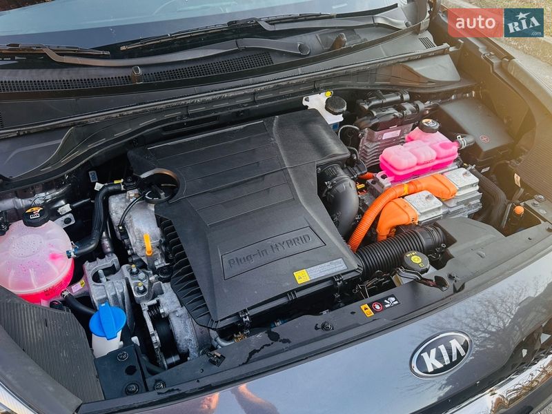 Внедорожник / Кроссовер Kia Niro 2021 в Полтаве