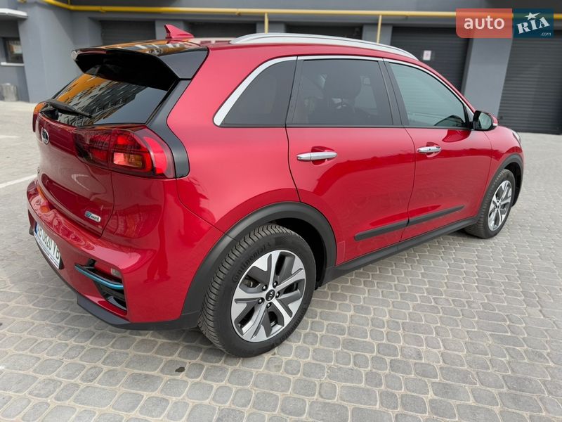 Позашляховик / Кросовер Kia Niro 2020 в Вінниці