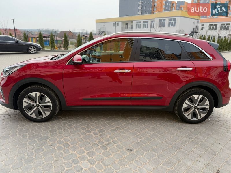 Позашляховик / Кросовер Kia Niro 2020 в Вінниці