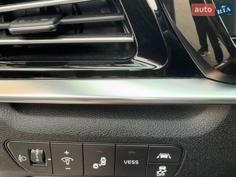 Позашляховик / Кросовер Kia Niro 2020 в Вінниці