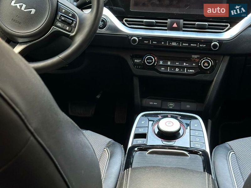 Позашляховик / Кросовер Kia Niro 2021 в Івано-Франківську