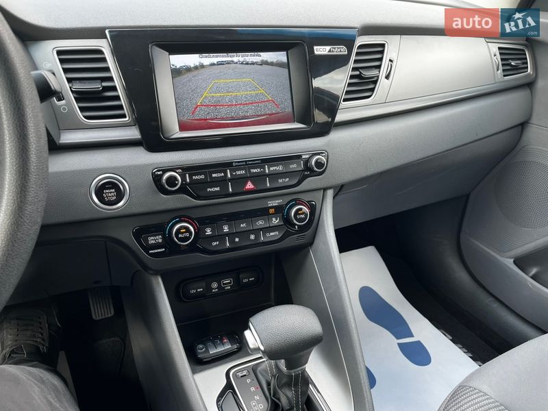 Внедорожник / Кроссовер Kia Niro 2019 в Львове фото 24 Внедорожник / Кроссовер Kia Niro 2019 в Львове