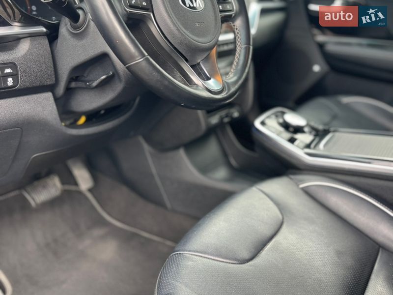 Внедорожник / Кроссовер Kia Niro 2020 в Стрые