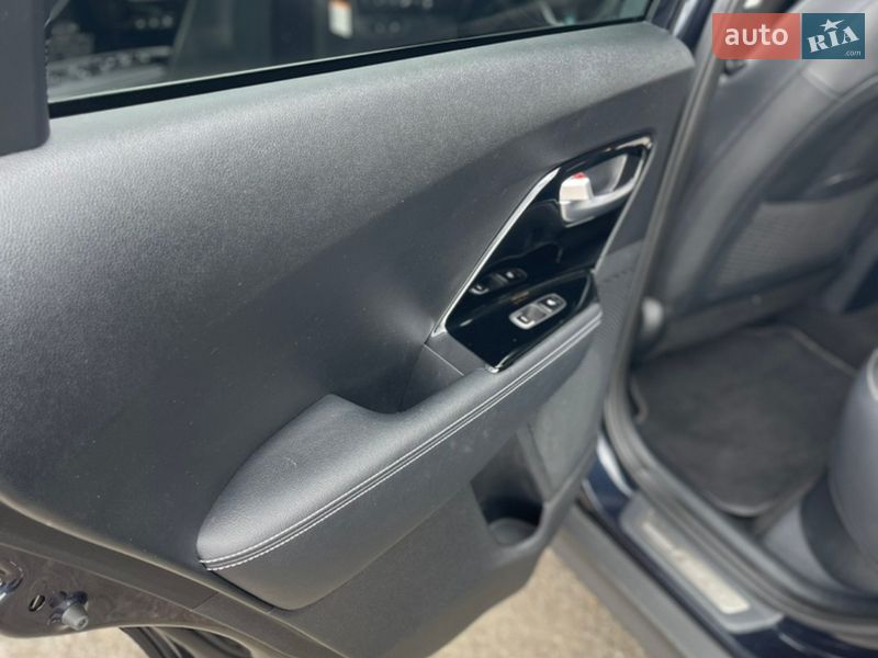 Внедорожник / Кроссовер Kia Niro 2020 в Стрые