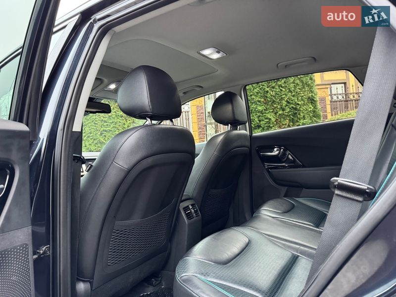 Внедорожник / Кроссовер Kia Niro 2019 в Ровно