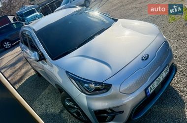 Внедорожник / Кроссовер Kia Niro 2018 в Днепре
