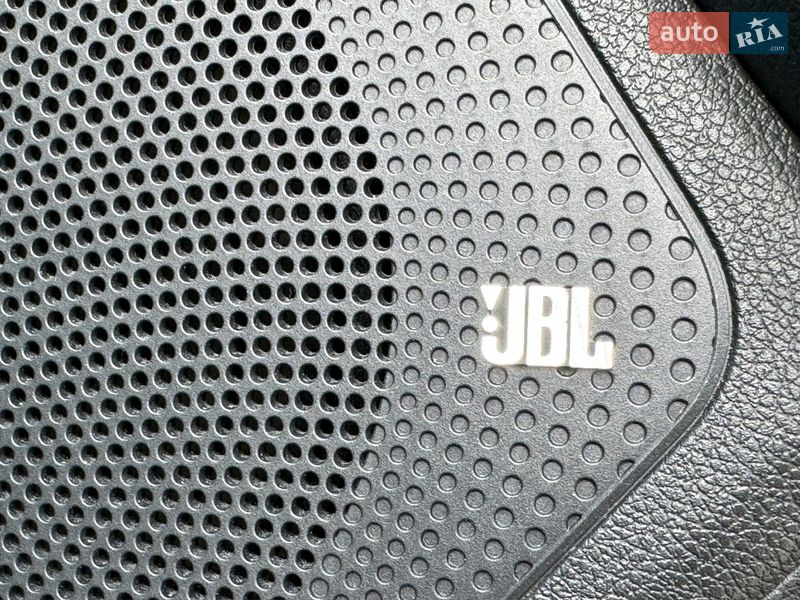 Внедорожник / Кроссовер Kia Niro 2018 в Днепре фото 13 Внедорожник / Кроссовер Kia Niro 2018 в Днепре