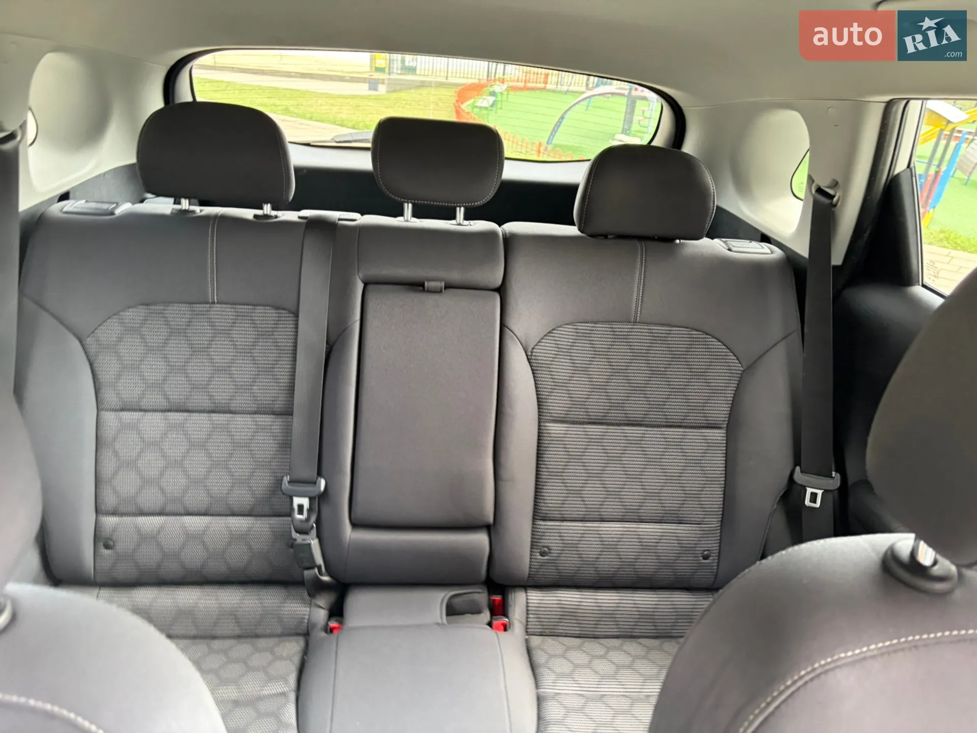 2017 Kia Niro - мініатюра 35