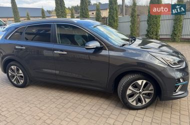 Внедорожник / Кроссовер Kia Niro 2020 в Радивилове