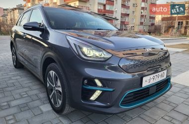 Позашляховик / Кросовер Kia Niro 2020 в Долині