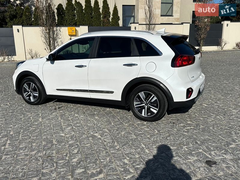 Внедорожник / Кроссовер Kia Niro 2021 в Львове