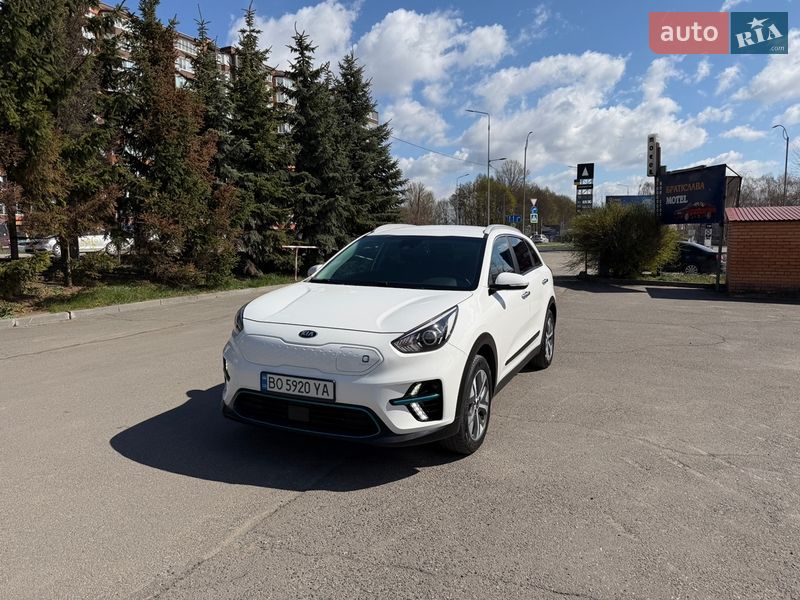 Внедорожник / Кроссовер Kia Niro 2021 в Тернополе фото 10 Внедорожник / Кроссовер Kia Niro 2021 в Тернополе