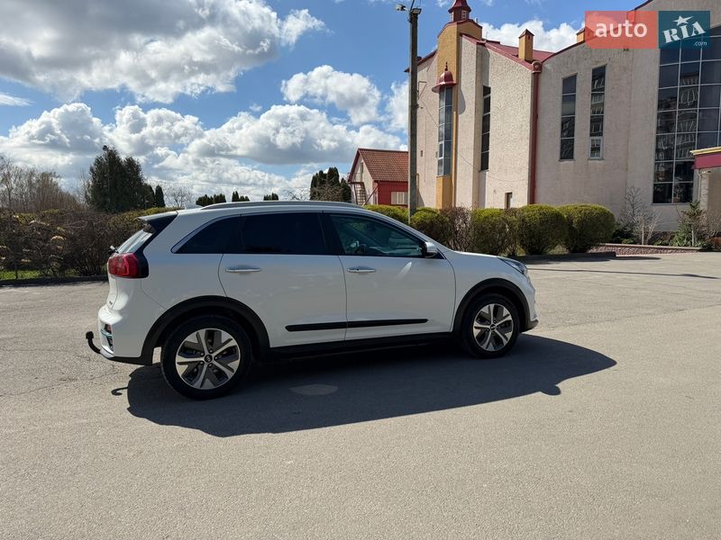 Внедорожник / Кроссовер Kia Niro 2021 в Тернополе фото 20 Внедорожник / Кроссовер Kia Niro 2021 в Тернополе