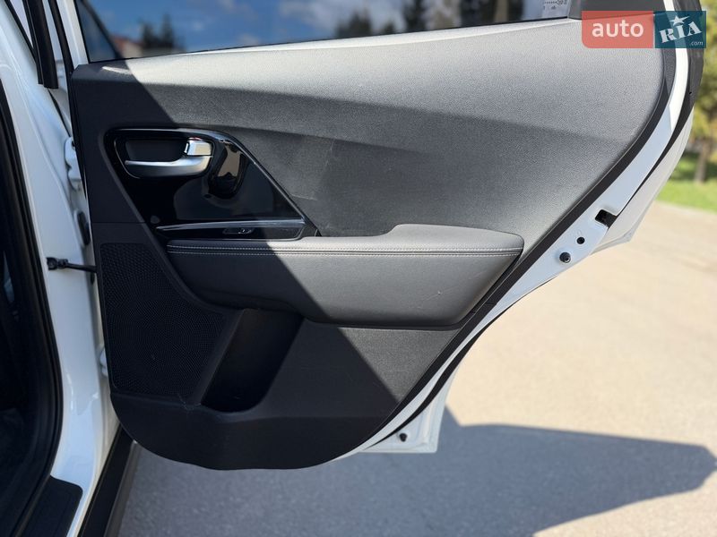 Внедорожник / Кроссовер Kia Niro 2021 в Тернополе фото 38 Внедорожник / Кроссовер Kia Niro 2021 в Тернополе