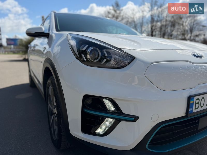 Внедорожник / Кроссовер Kia Niro 2021 в Тернополе фото 49 Внедорожник / Кроссовер Kia Niro 2021 в Тернополе