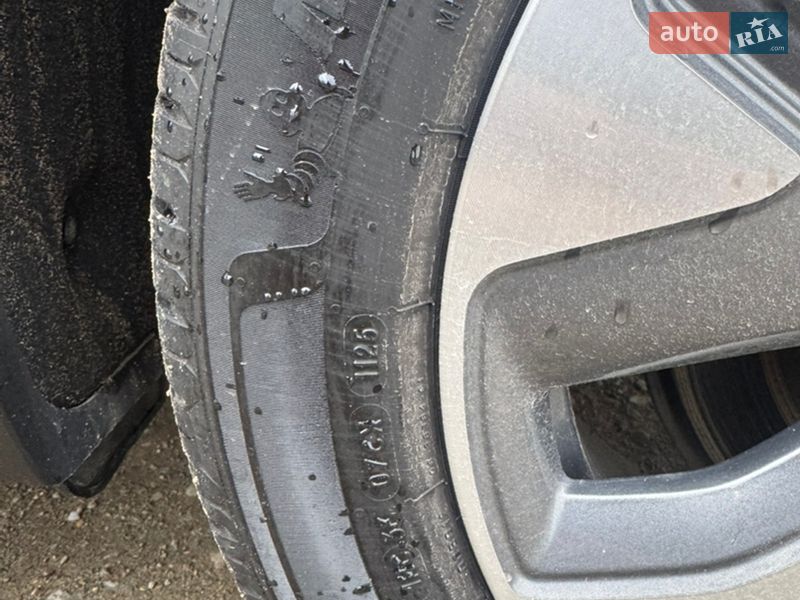 Позашляховик / Кросовер Kia Niro 2021 в Чернівцях