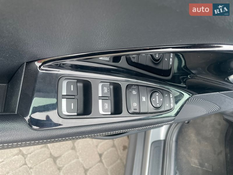 Позашляховик / Кросовер Kia Niro 2022 в Рівному