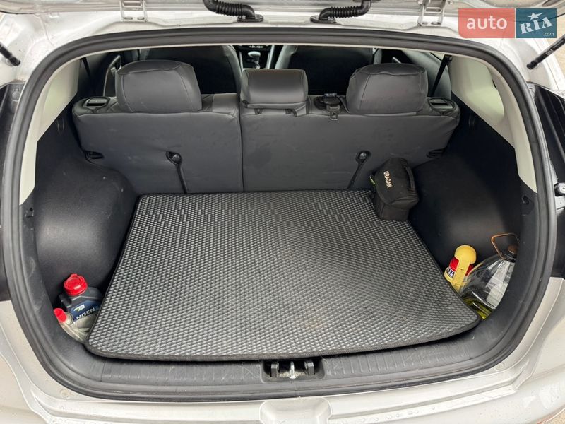 Позашляховик / Кросовер Kia Niro 2017 в Одесі