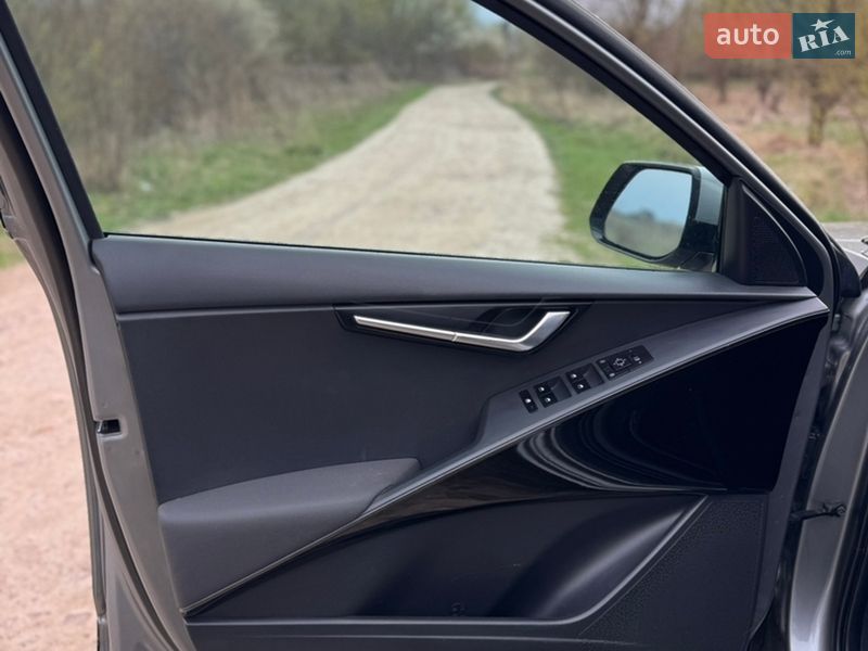 Внедорожник / Кроссовер Kia Niro 2023 в Винниках фото 33 Внедорожник / Кроссовер Kia Niro 2023 в Винниках