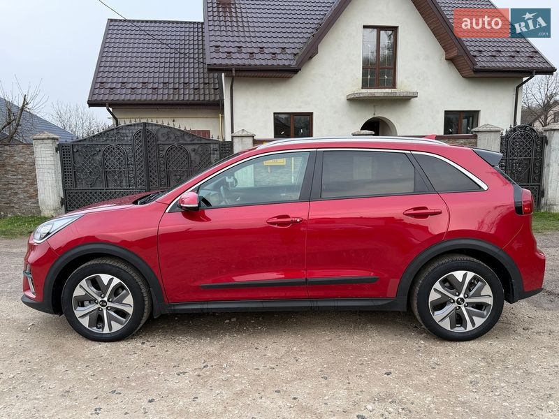 Внедорожник / Кроссовер Kia Niro 2020 в Львове фото 11 Внедорожник / Кроссовер Kia Niro 2020 в Львове