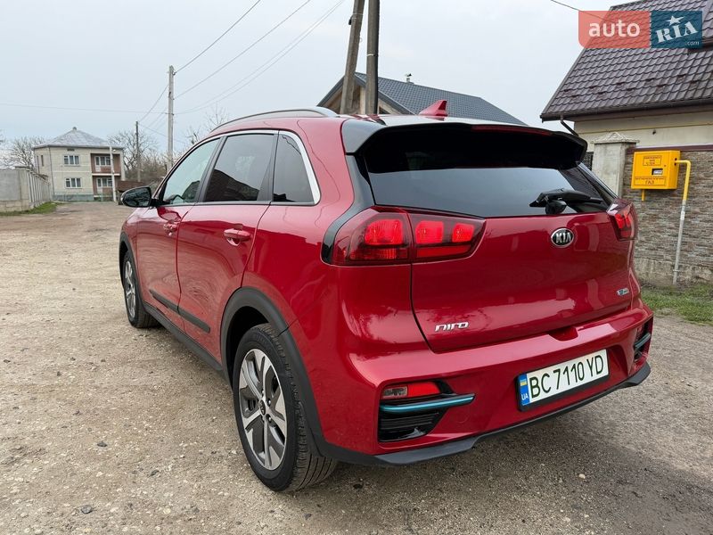 Внедорожник / Кроссовер Kia Niro 2020 в Львове фото 26 Внедорожник / Кроссовер Kia Niro 2020 в Львове