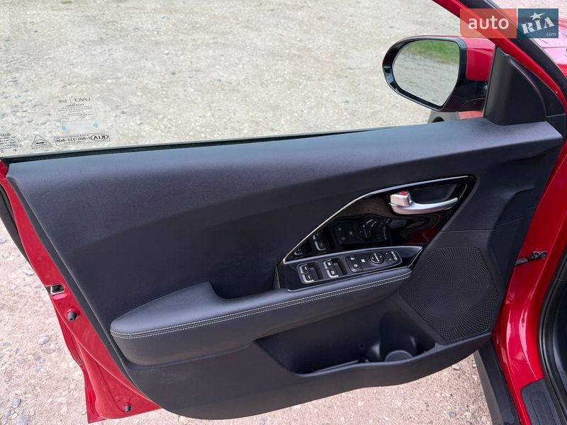 Внедорожник / Кроссовер Kia Niro 2020 в Львове фото 63 Внедорожник / Кроссовер Kia Niro 2020 в Львове