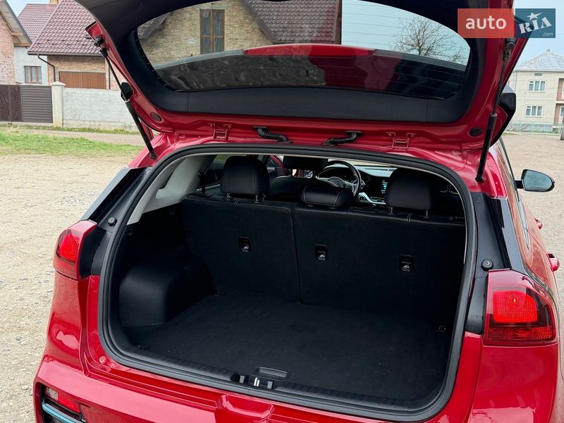 Внедорожник / Кроссовер Kia Niro 2020 в Львове фото 17 Внедорожник / Кроссовер Kia Niro 2020 в Львове