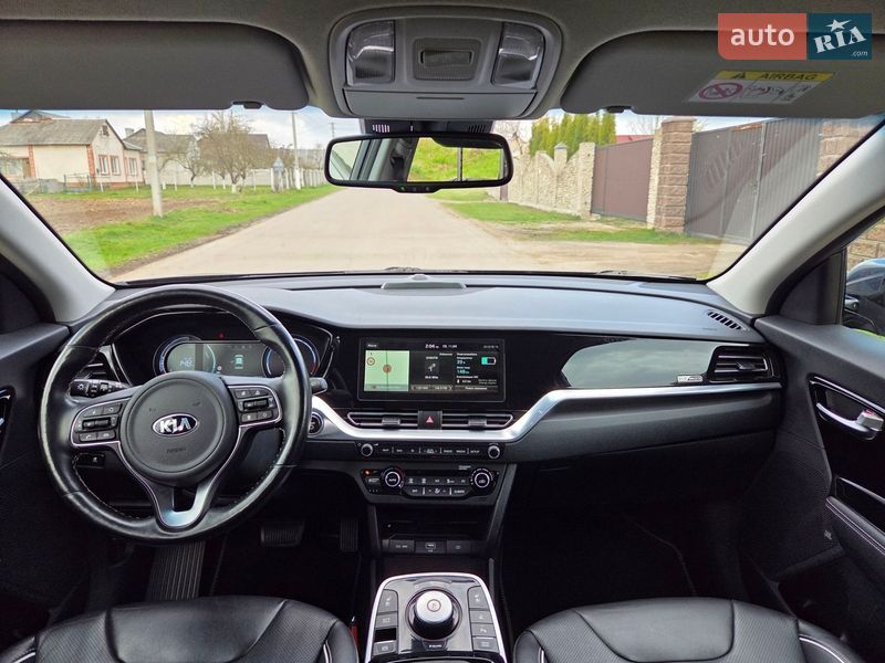 Позашляховик / Кросовер Kia Niro 2020 в Дубні фото 13 Позашляховик / Кросовер Kia Niro 2020 в Дубні