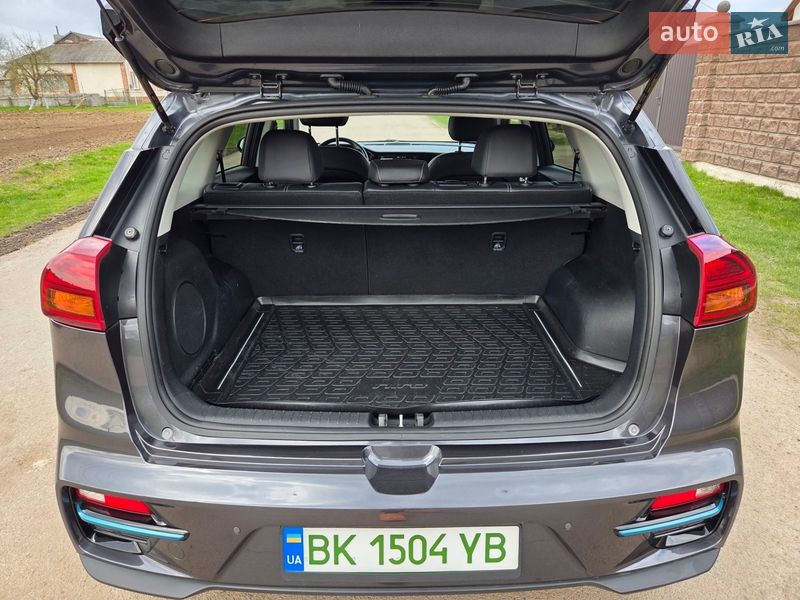 Позашляховик / Кросовер Kia Niro 2020 в Дубні фото 22 Позашляховик / Кросовер Kia Niro 2020 в Дубні
