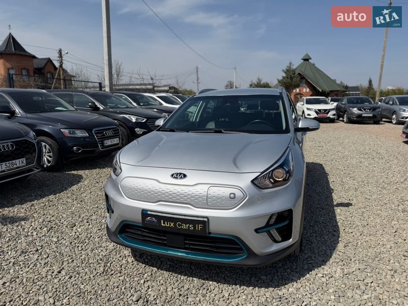 Внедорожник / Кроссовер Kia Niro 2020 в Ивано-Франковске