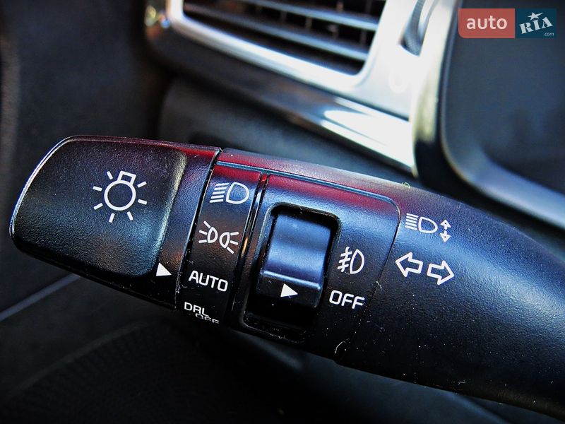 Внедорожник / Кроссовер Kia Niro 2019 в Черкассах фото 11 Внедорожник / Кроссовер Kia Niro 2019 в Черкассах