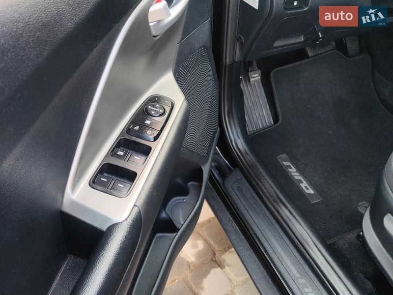 Позашляховик / Кросовер Kia Niro 2021 в Житомирі фото 18 Позашляховик / Кросовер Kia Niro 2021 в Житомирі