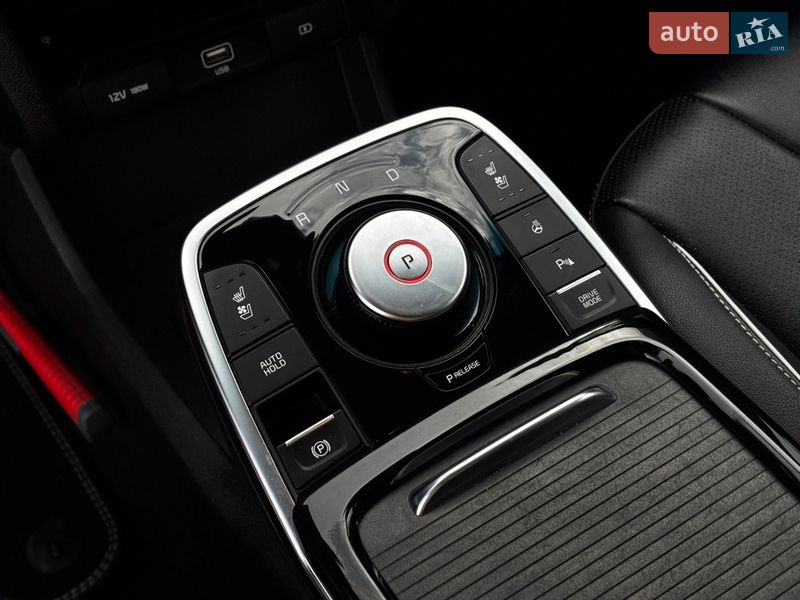 Внедорожник / Кроссовер Kia Niro 2020 в Львове