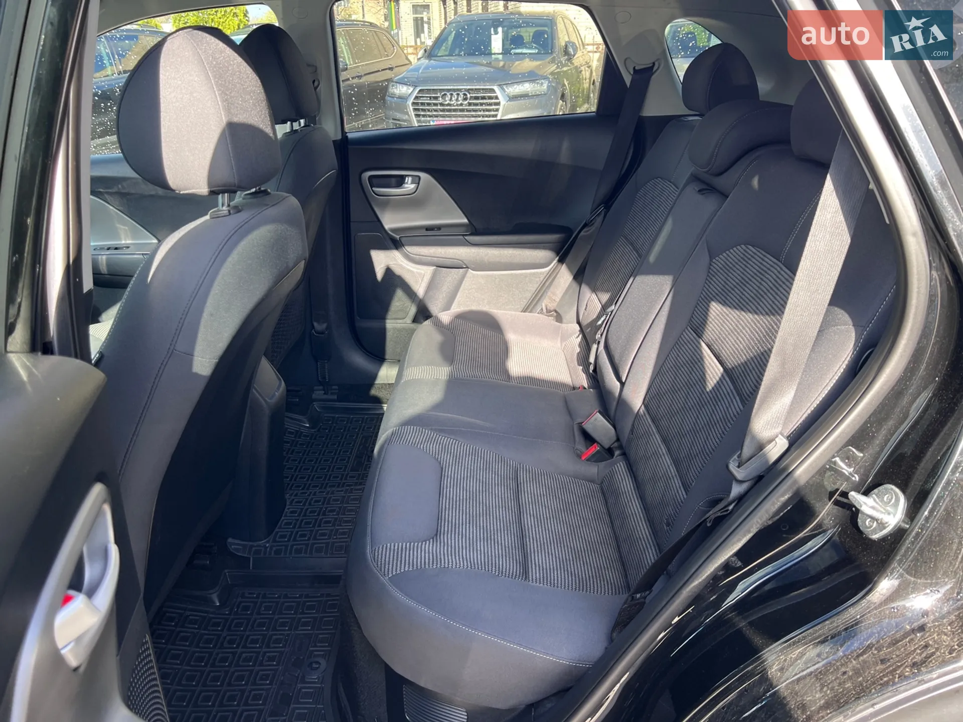 2018 Kia Niro - мініатюра 40