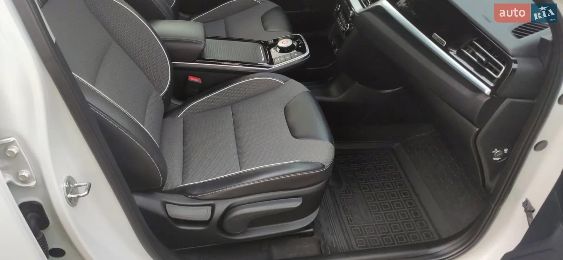 2020 Kia Niro - мініатюра 18