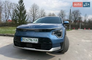 Внедорожник / Кроссовер Kia Niro 2023 в Тернополе