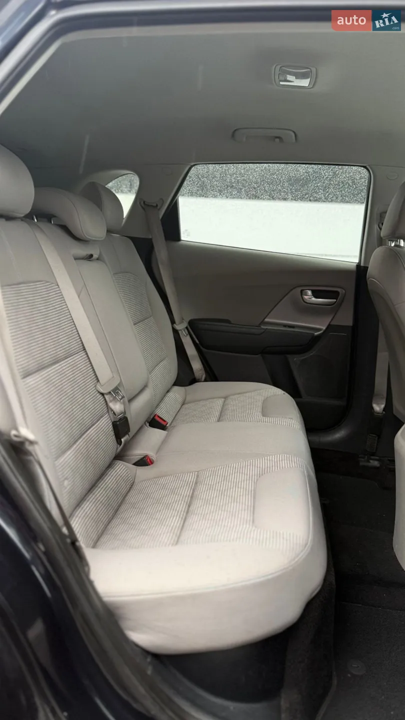 2018 Kia Niro - мініатюра 18