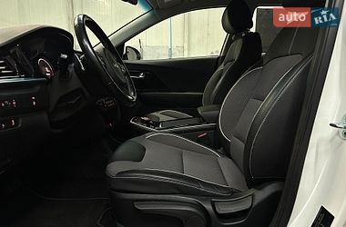 Внедорожник / Кроссовер Kia Niro 2021 в Львове