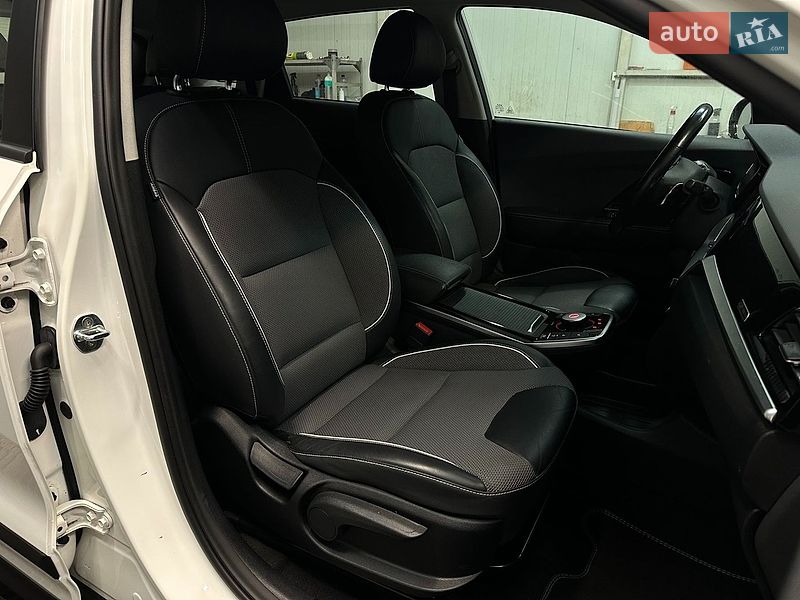 Внедорожник / Кроссовер Kia Niro 2021 в Львове