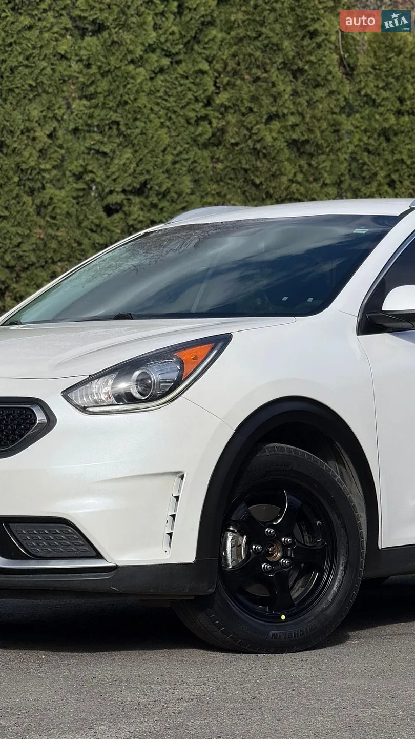 2017 Kia Niro - мініатюра 3
