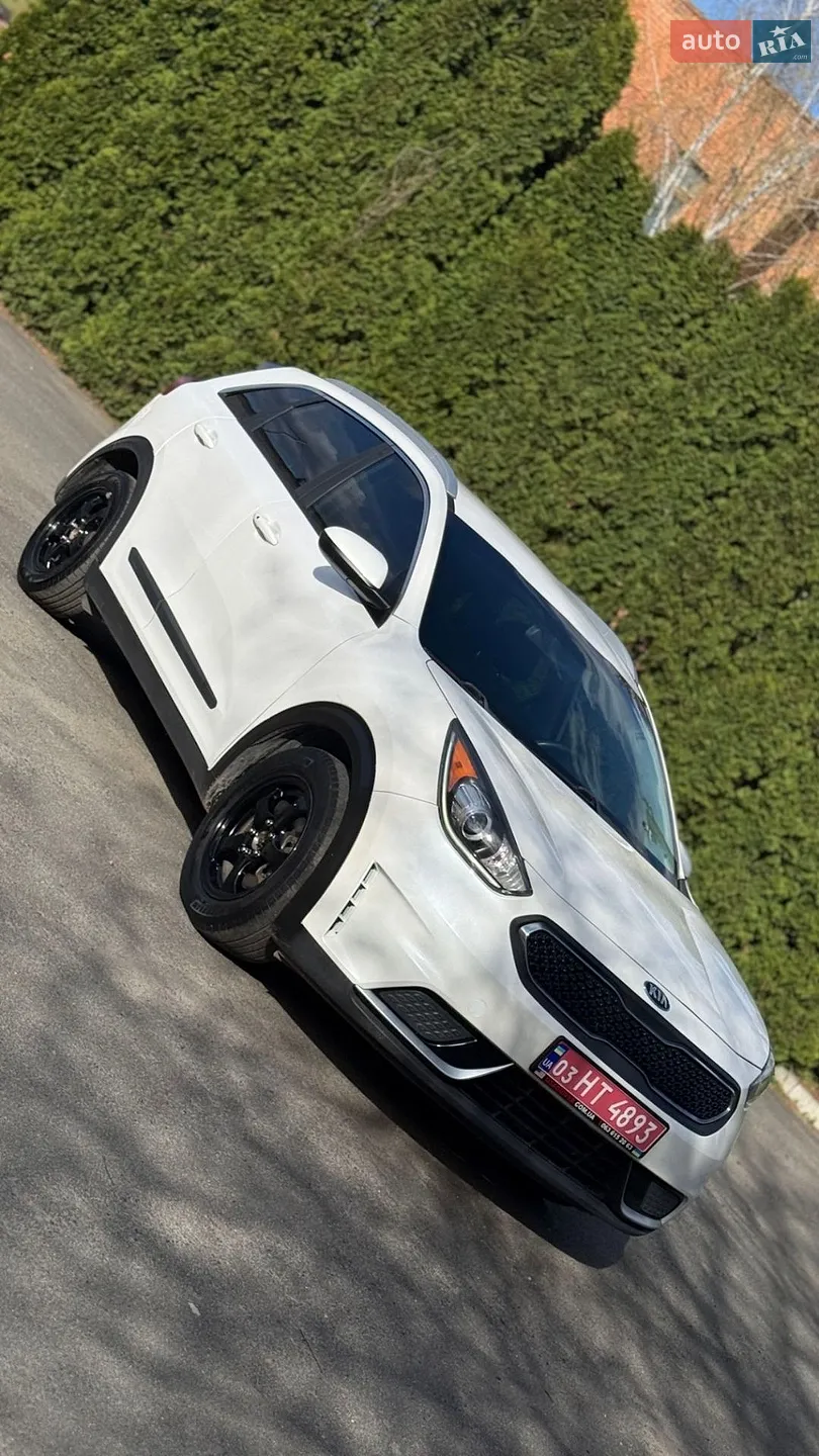 2017 Kia Niro - мініатюра 9