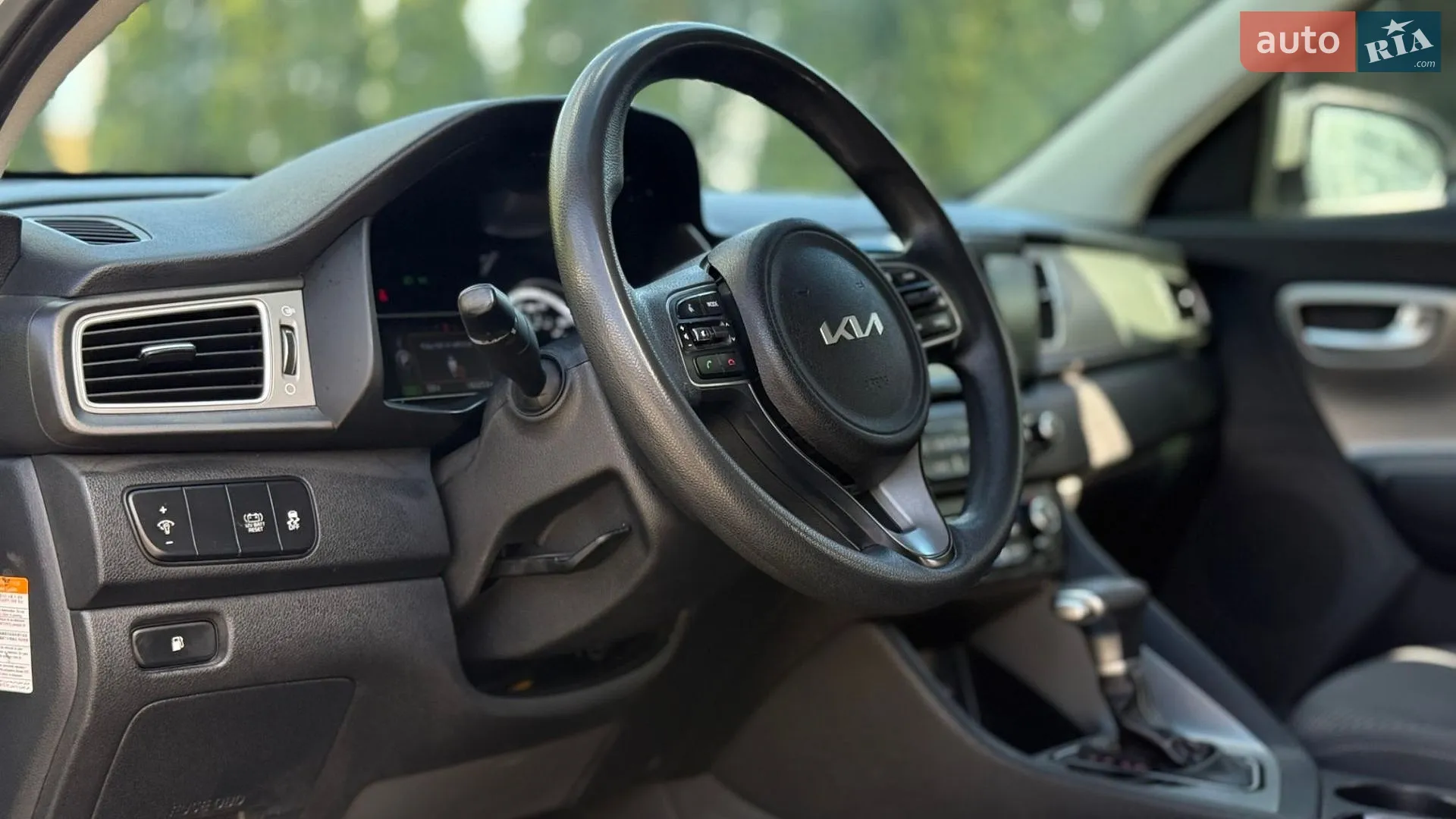 2017 Kia Niro - мініатюра 16