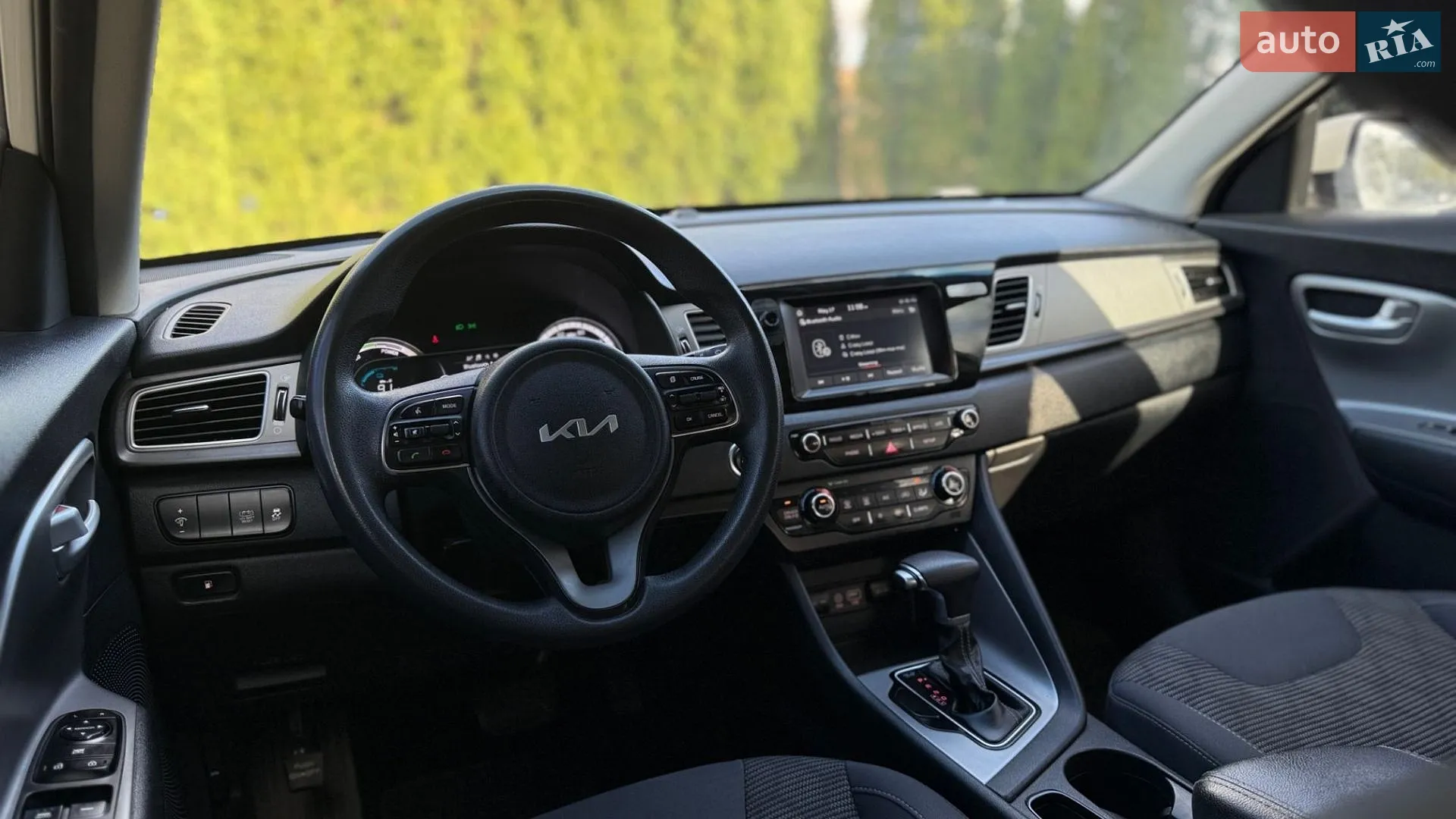 2017 Kia Niro - мініатюра 18