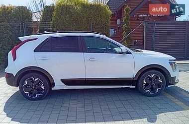 Позашляховик / Кросовер Kia Niro 2023 в Стрию