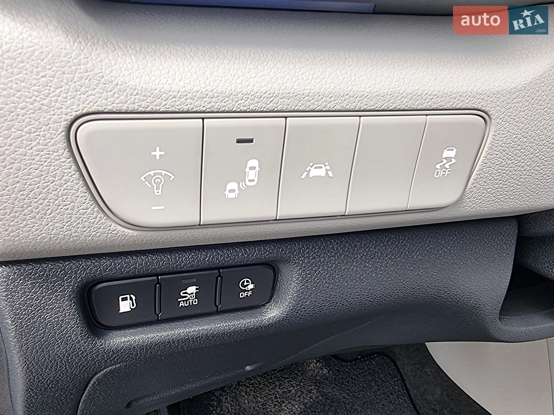 2022 Kia Niro - мініатюра 24