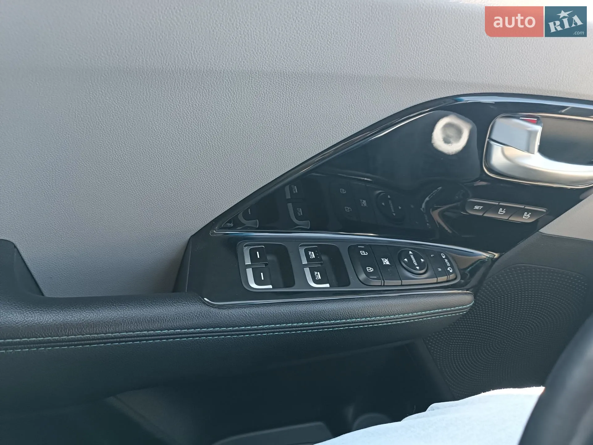 2018 Kia Niro - мініатюра 12